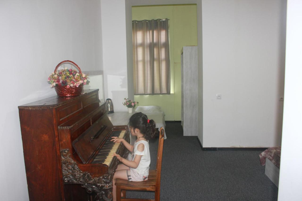 Diamond Georgia Hotel Tbilissi Extérieur photo
